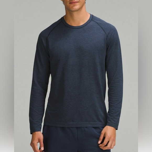 NWT LULULEMON METAL VENT TECH LONG SLEEVE - mineral blue true navy - Picture 1 of 8